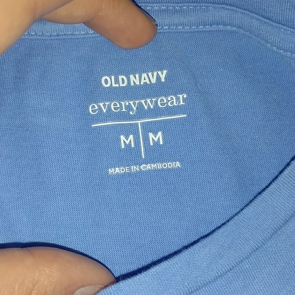 Old Navy Patriotic Tee - Picture 5 of 5